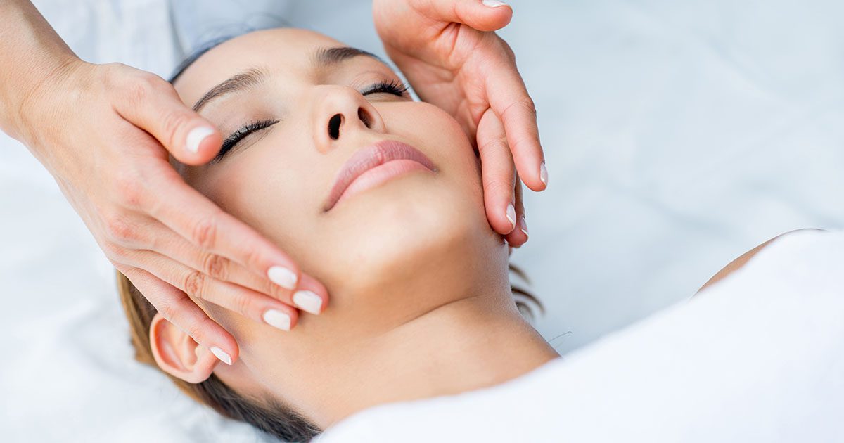 woman getting a spa facial